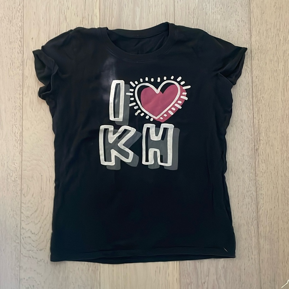 Uniqlo Keith Haring tshirt